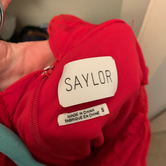 SAYLOR Ria Gown - Picture 4 of 7